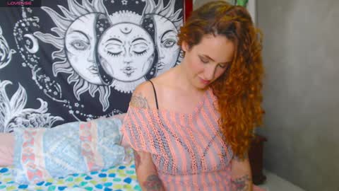 Lia Monroe online show from January 27, 2025, 4:11 pm