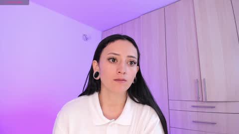 Snapshot of lia_queen610 chatting on December 2, 2024, 7:16 pm Little Queen Lia online show from December 2, 2024, 7:16 pm