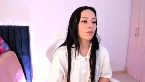 Snapshot of lia_queen610 chatting on January 6, 2025, 7:02 pm Little Queen Lia online show from January 6, 2025, 7:02 pm