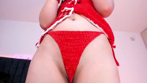 Snapshot of lia_queen610 chatting on February 14, 2025, 11:09 pm Little Queen Lia online show from February 14, 2025, 11:09 pm