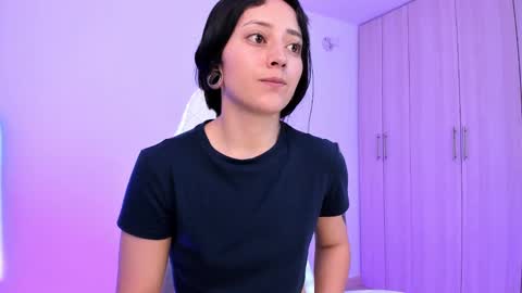 Snapshot of lia_queen610 chatting on February 25, 2025, 11:11 pm Little Queen Lia online show from February 25, 2025, 11:11 pm