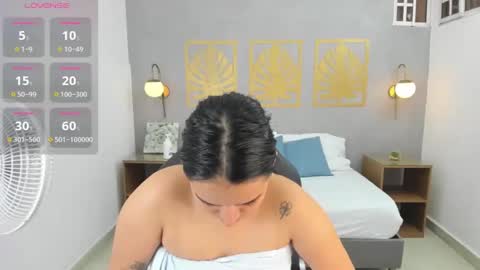 Lia  online show from December 17, 2024, 8:23 am