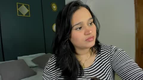 Lia  online show from April 8, 2026, 2:33 am