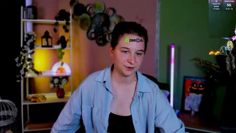 Lia online show from September 13, 2025, 9:20 am