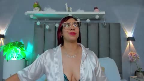 lia_violetta online show from January 14, 2026, 9:42 pm