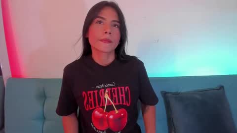 Lia online show from September 24, 2025, 8:12 pm