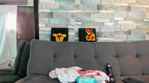 Lia online show from October 14, 2025, 11:05 pm