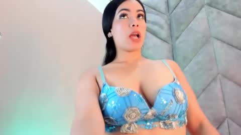 Snapshot of liaacooper_ chatting on October 2, 2025, 9:00 pm Lia cooper online show from October 2, 2025, 9:00 pm