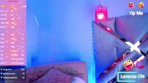 Snapshot of liaagener chatting on December 30, 2024, 10:34 pm Liaa online show from December 30, 2024, 10:34 pm