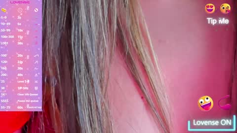 Snapshot of liaagener chatting on February 6, 2025, 7:18 pm Liaa online show from February 6, 2025, 7:18 pm