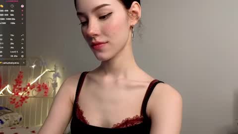Snapshot of liaglamour chatting on July 17, 2026, 10:00 am Lia online show from July 17, 2026, 10:00 am