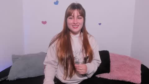 Liah Ferrer online show from October 19, 2025, 4:24 am