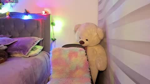 Snapshot of liahkimi chatting on May 18, 2026, 4:07 am Lia online show from May 18, 2026, 4:07 am