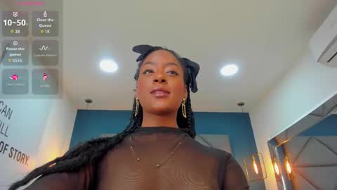 Snapshot of liahparis chatting on December 18, 2025, 2:45 pm liahparis online show from December 18, 2025, 2:45 pm