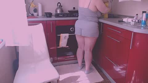 Snapshot of liahsofty chatting on July 20, 2026, 10:39 am miss Lia colection for travel online show from July 20, 2026, 10:39 am