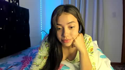 Snapshot of liakent24 chatting on December 15, 2024, 6:51 am Lia Kent online show from December 15, 2024, 6:51 am