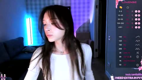 lialilia online show from December 20, 2025, 6:20 am