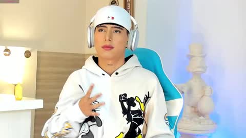 Snapshot of liam_055 chatting on September 11, 2025, 3:01 pm Liam online show from September 11, 2025, 3:01 pm