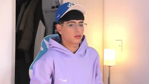 Snapshot of liam_055 chatting on October 19, 2025, 3:56 pm Liam online show from October 19, 2025, 3:56 pm