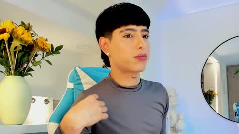 Snapshot of liam_055 chatting on October 24, 2025, 5:53 pm Liam online show from October 24, 2025, 5:53 pm