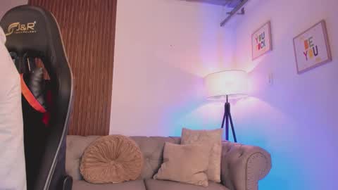 Liam Collins online show from February 5, 2026, 11:59 am