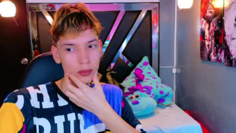 liam_green1 online show from February 22, 2026, 1:20 pm