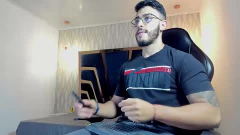 LIAM KLEIN online show from March 21, 2026, 11:15 am