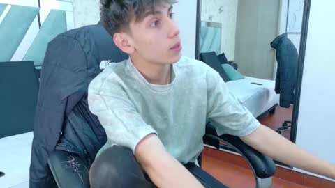 Snapshot of liam_noxx chatting on January 14, 2026, 7:08 pm Liam Noxx online show from January 14, 2026, 7:08 pm