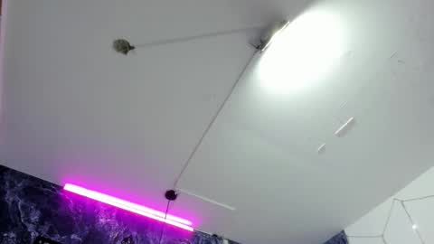 liam online show from November 11, 2025, 12:27 pm