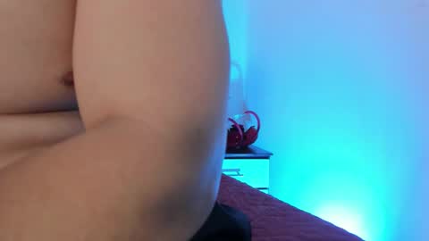 Call me Lian online show from April 9, 2026, 12:10 pm