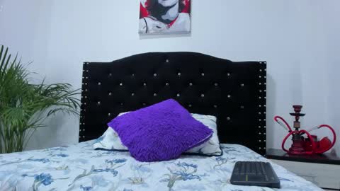 Call me Lian online show from April 10, 2026, 12:10 pm