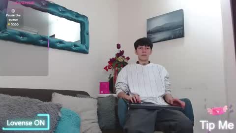 Liam  online show from February 7, 2026, 7:17 pm