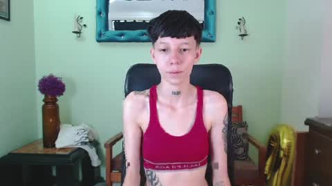 Snapshot of liambrown09 chatting on April 18, 2026, 12:09 pm Liam online show from April 18, 2026, 12:09 pm
