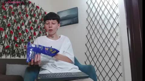 Snapshot of liambrown09 chatting on May 6, 2026, 7:19 pm Liam online show from May 6, 2026, 7:19 pm