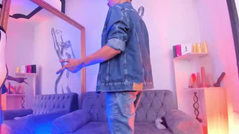 LiamDeep online show from March 13, 2026, 9:10 pm