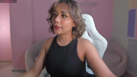 Liam online show from April 4, 2026, 12:13 pm