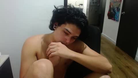 Snapshot of liamrides chatting on October 3, 2025, 2:41 am liamrides online show from October 3, 2025, 2:41 am