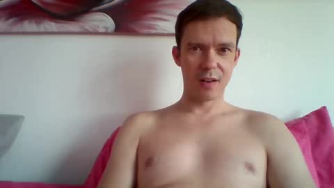 Snapshot of liamrosezn chatting on December 3, 2024, 4:14 am LiamRose online show from December 3, 2024, 4:14 am
