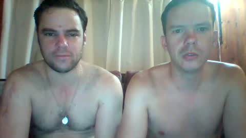 Snapshot of liamrosezn chatting on December 20, 2024, 8:34 pm LiamRose online show from December 20, 2024, 8:34 pm