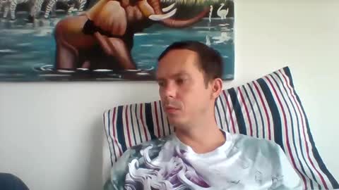 Snapshot of liamrosezn chatting on January 13, 2025, 5:23 am LiamRose online show from January 13, 2025, 5:23 am