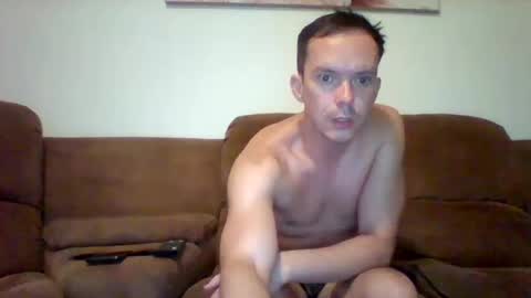 Snapshot of liamrosezn chatting on January 20, 2025, 7:25 pm LiamRose online show from January 20, 2025, 7:25 pm
