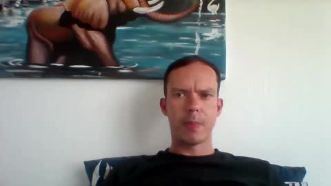 Snapshot of liamrosezn chatting on February 1, 2025, 12:47 pm LiamRose online show from February 1, 2025, 12:47 pm