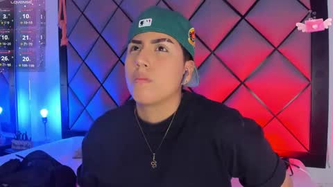 Snapshot of liamsmiith_ chatting on January 20, 2025, 8:07 pm Liam online show from January 20, 2025, 8:07 pm