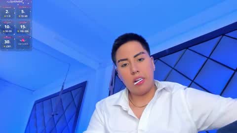 Snapshot of liamsmiith_ chatting on January 24, 2025, 1:03 am Liam online show from January 24, 2025, 1:03 am