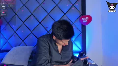 Snapshot of liamsmiith_ chatting on February 18, 2025, 8:36 pm Liam online show from February 18, 2025, 8:36 pm