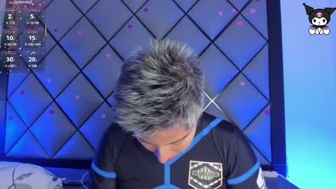 Snapshot of liamsmiith_ chatting on February 26, 2025, 1:11 am Liam online show from February 26, 2025, 1:11 am