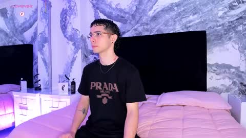 Snapshot of liamvegaa_ chatting on March 3, 2026, 7:09 pm Liam online show from March 3, 2026, 7:09 pm