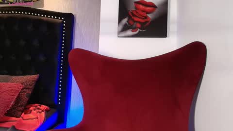 liam online show from October 19, 2025, 5:08 am