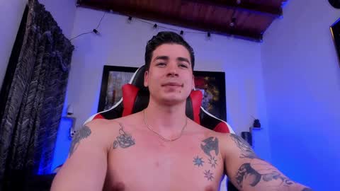 liamwyatt_ online show from February 8, 2025, 3:41 am