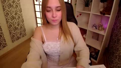 Liana online show from January 27, 2025, 5:14 am
